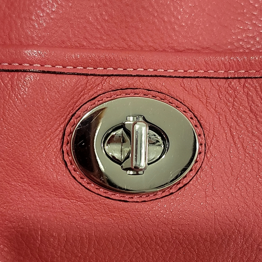 ​Coach Poppy Taylor East West Tote Pink Pebbled Leather Silver Chain 24083 - Picture 11 of 17